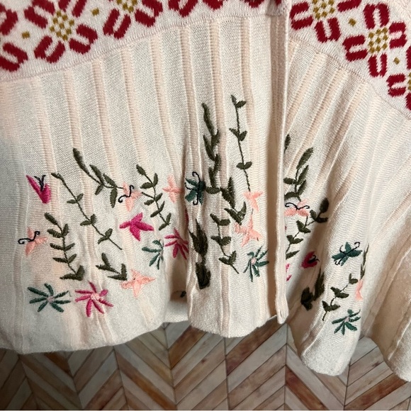 Sahalie Boutique 1 Button Embroidered Floral Cardigan Sweater Cream‎ Women Small - Picture 9 of 10